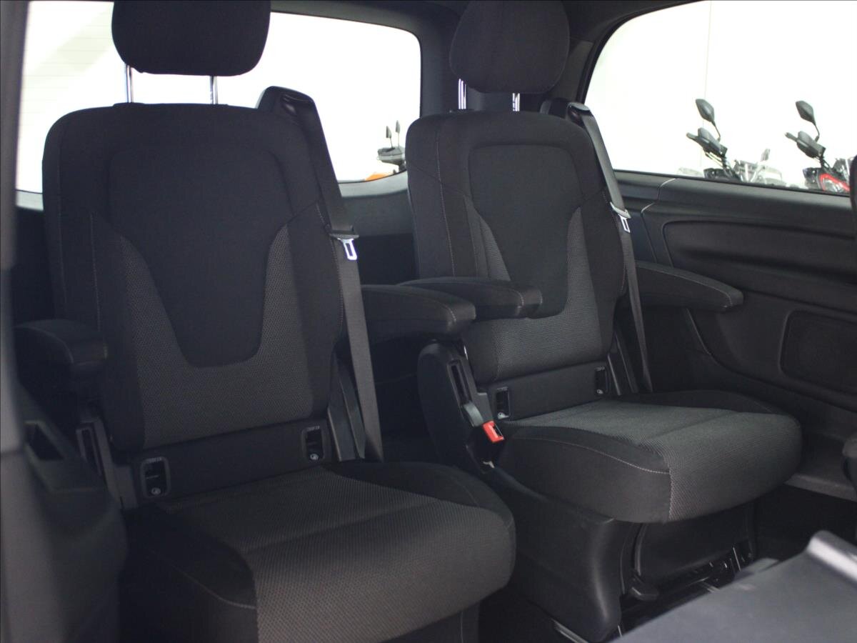 Mercedes-Benz Třídy V Kombi 2,1 l 140 kw