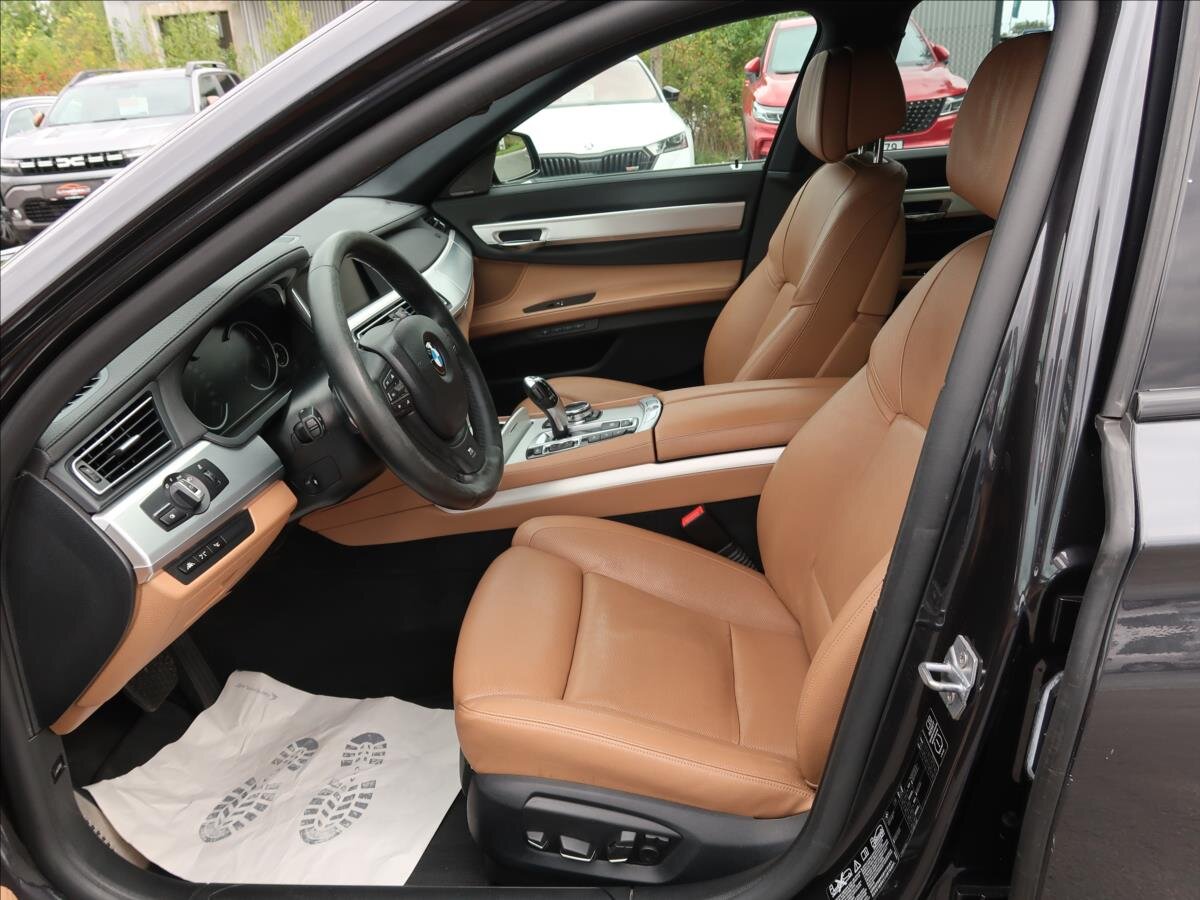 BMW Řada 7