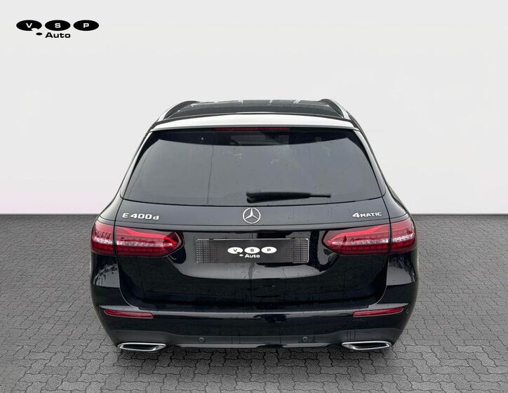 Mercedes-Benz Třídy E 4