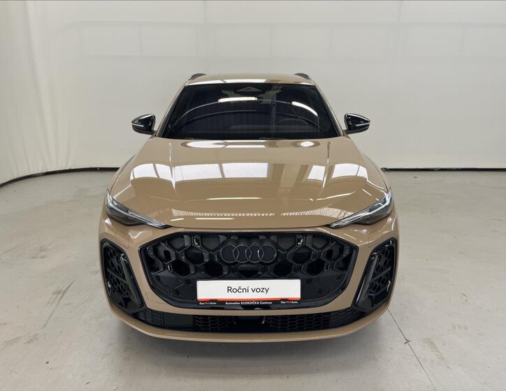 Audi Q5 SUV 2,0 l 150 kw