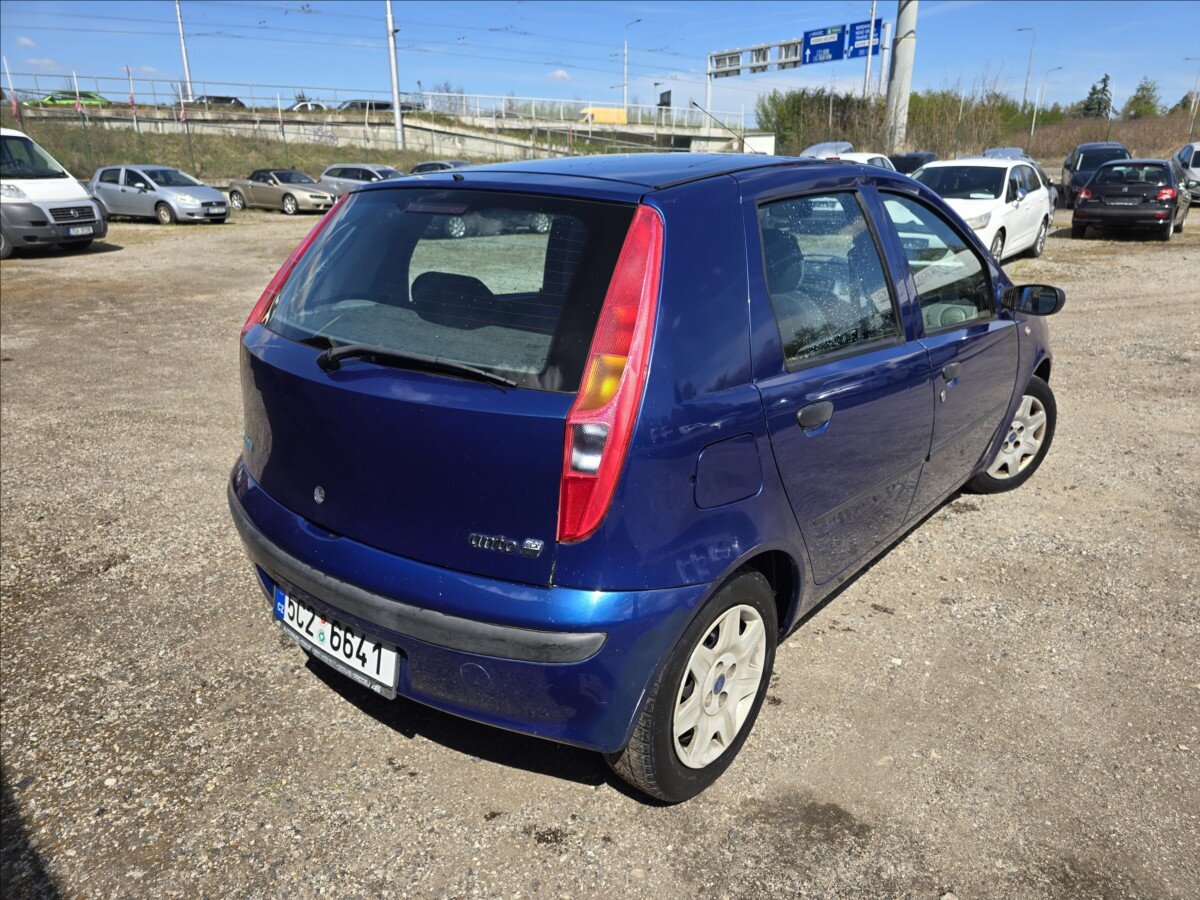 Fiat Punto Hatchback 1,2 l 44 kw