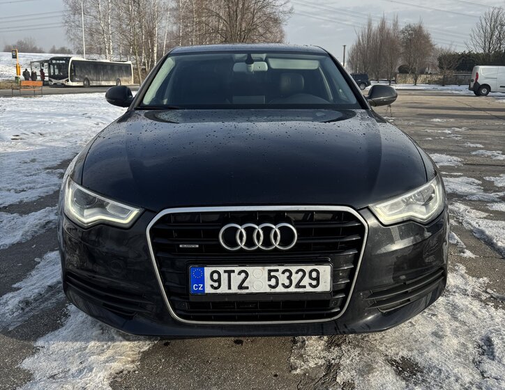 Audi A6 Sedan 3,0 l 180 kw