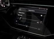 Audi SQ8 SUV 4,0 l 373 kw