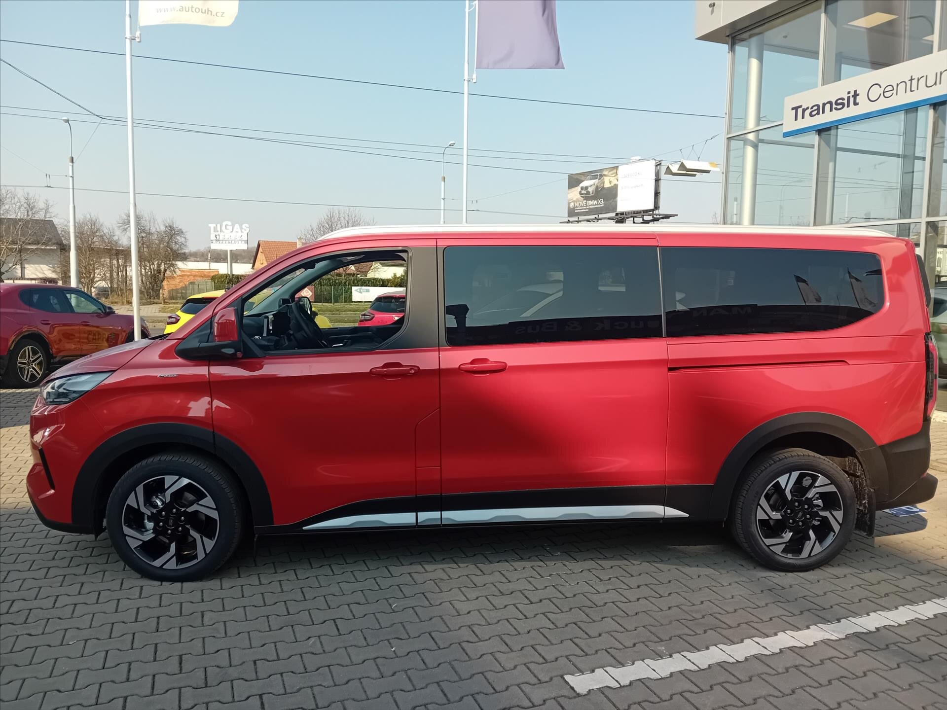 Ford Tourneo Custom Kombi 2,0 l 125 kw