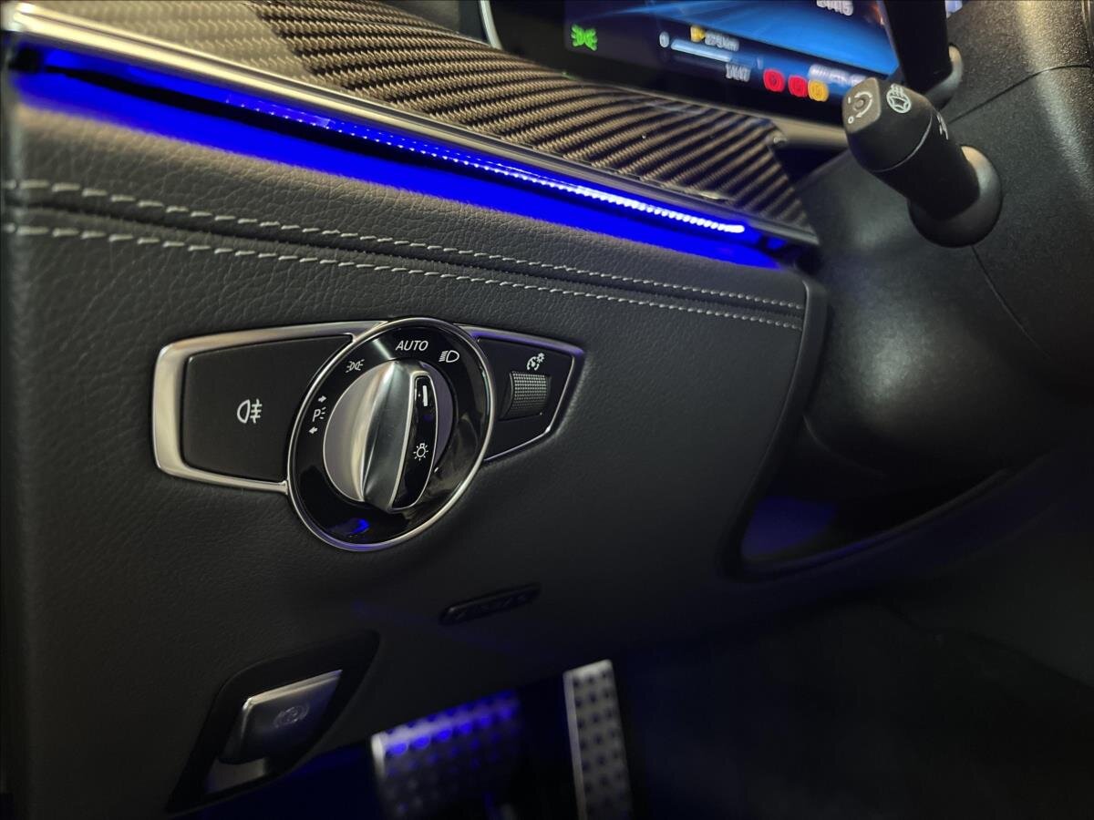 Mercedes-Benz AMG GT Sedan 4,0 l 470 kw