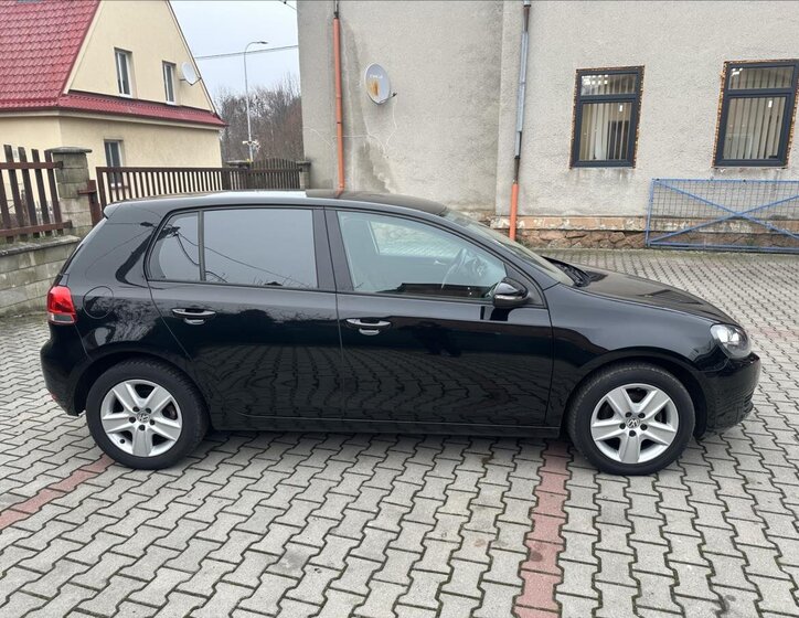 Volkswagen Golf Hatchback 1,6 l 75 kw