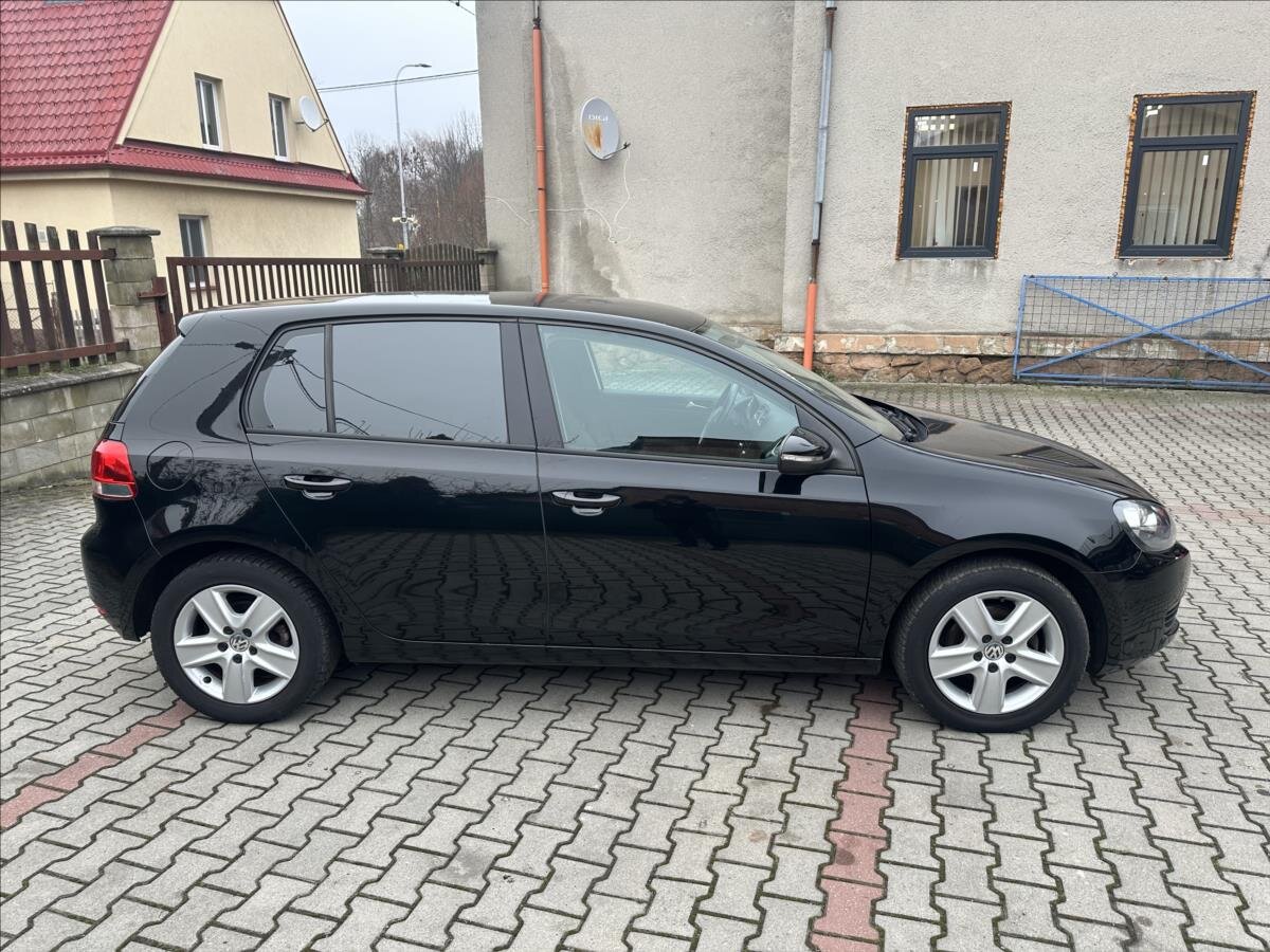 Volkswagen Golf Hatchback 1,6 l 75 kw