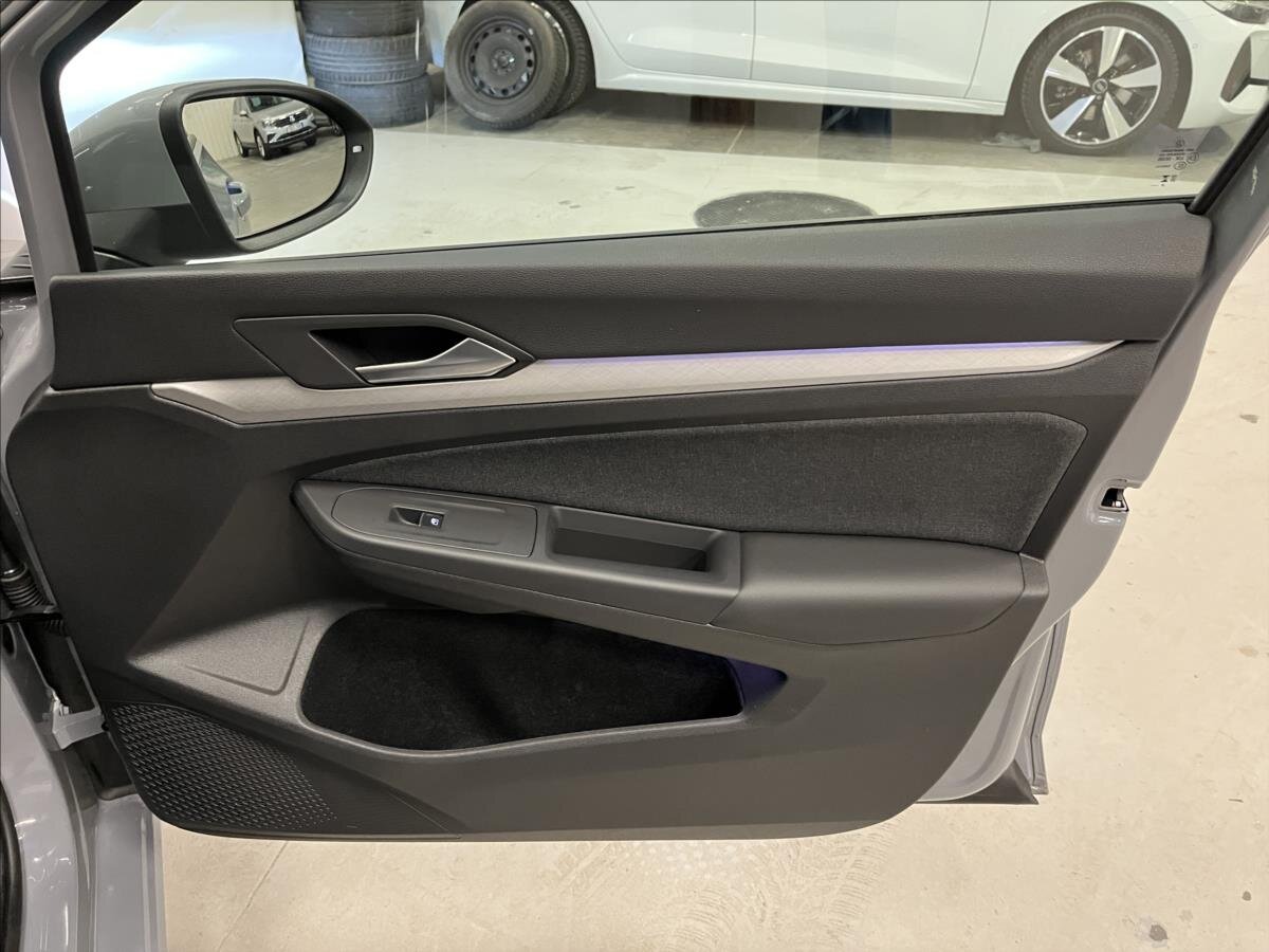 Volkswagen Golf Kombi 1,5 l 110 kw