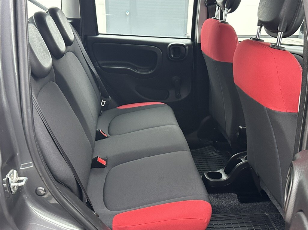 Fiat Panda Hatchback 875,0 63 kw