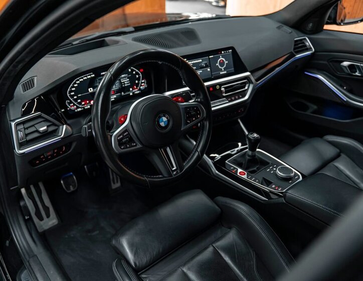 BMW M3 Sedan / Limuzína 3,0 l 353 kw