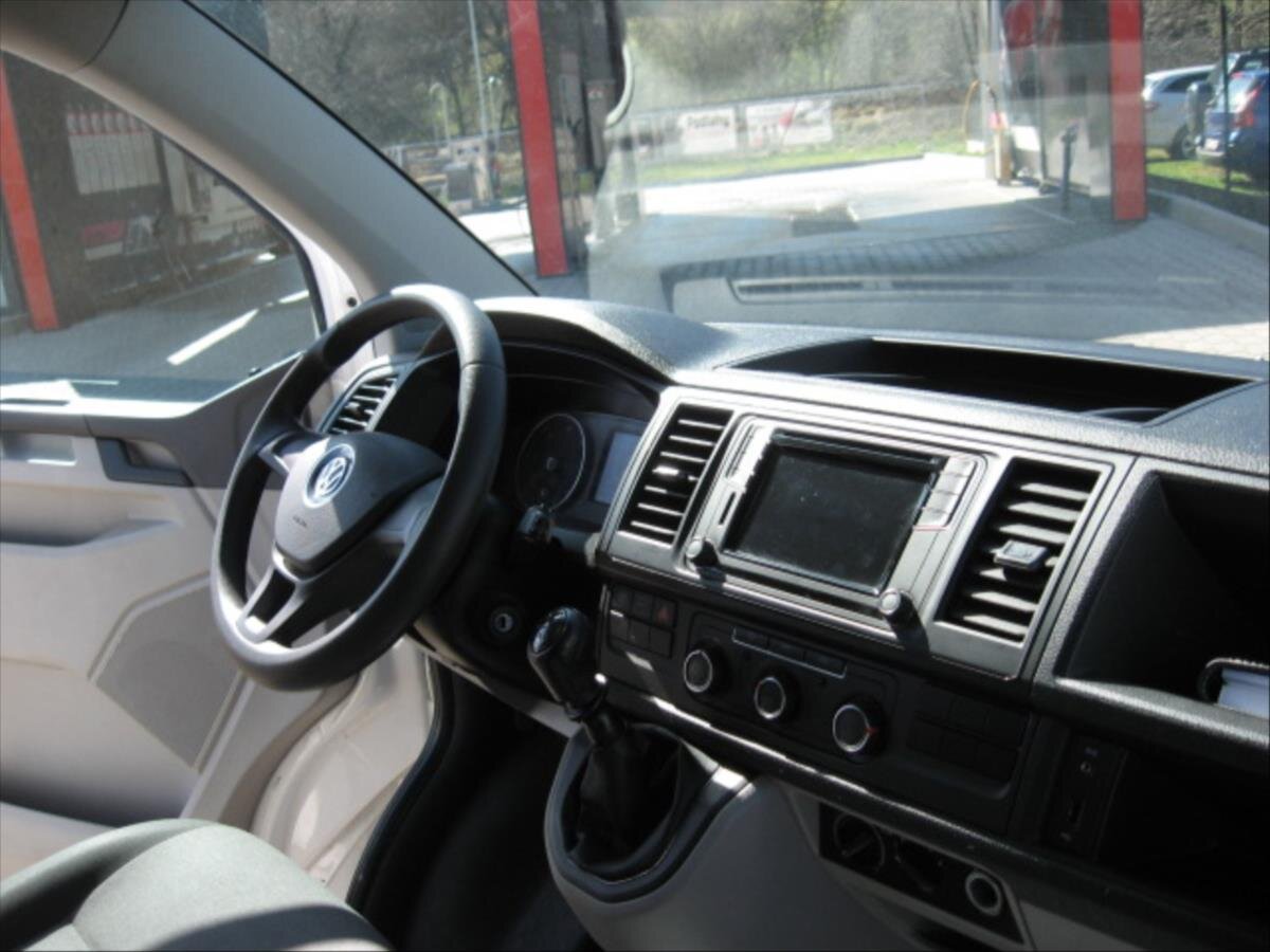 Volkswagen Transporter Kombi 2,0 l 110 kw
