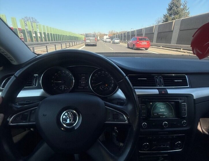 Škoda Superb Kombi 0,0 103 kw