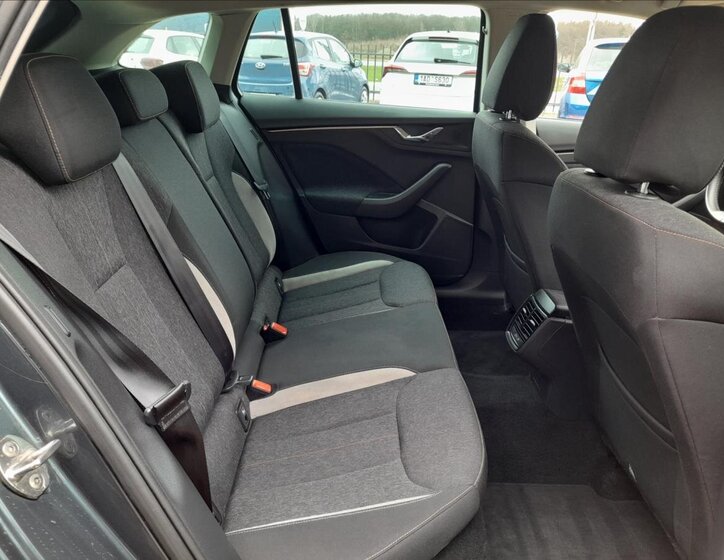 Škoda Scala Hatchback 999,0 81 kw