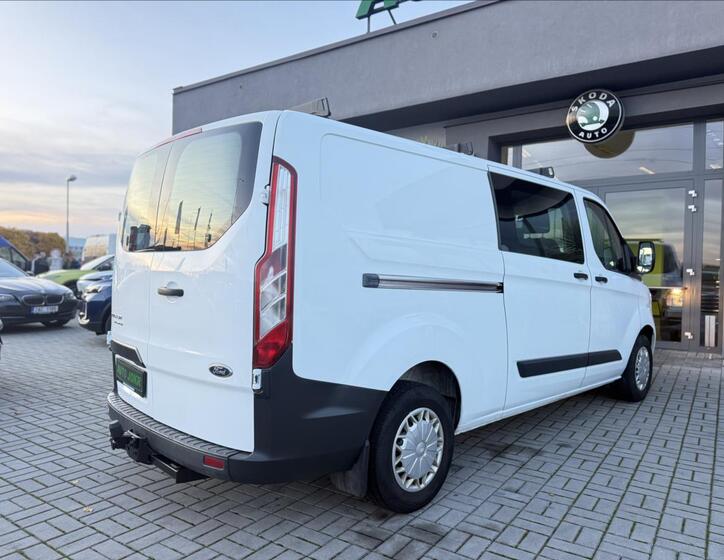 Ford Transit Custom 6