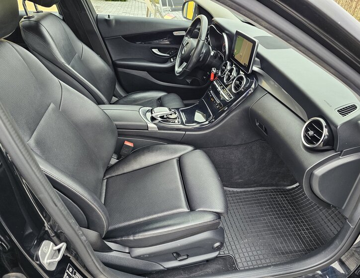 Mercedes-Benz Třídy C 10