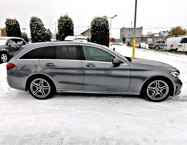 Mercedes-Benz Třídy C 8