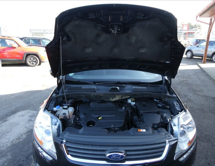 Ford Kuga SUV / Terénní 2,0 l 103 kw