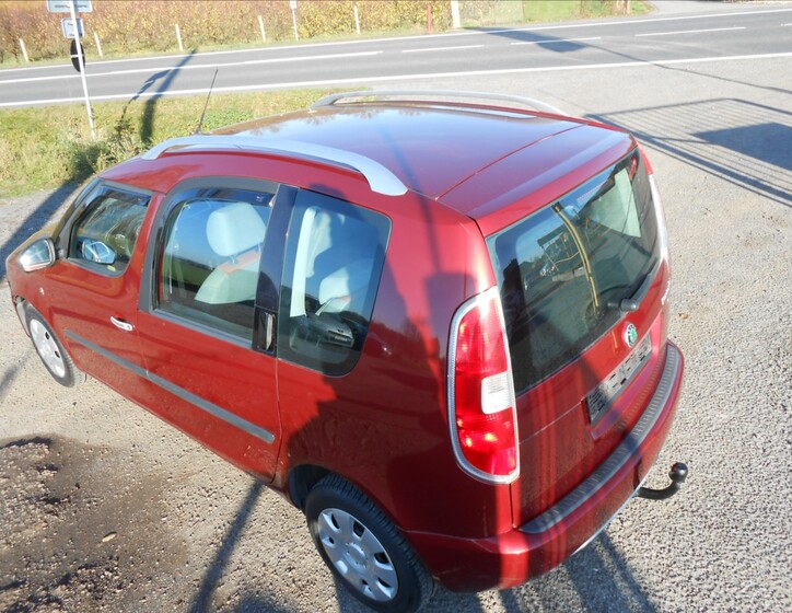 Škoda Roomster 26