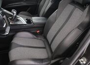 Peugeot 5008 9