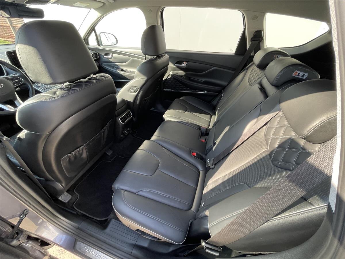 Hyundai Santa Fe SUV / Terénní 2,2 l 142 kw