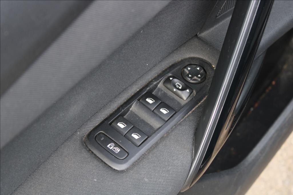 Peugeot 508 Kombi 2,0 l 120 kw