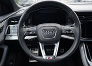 Audi Q8 31