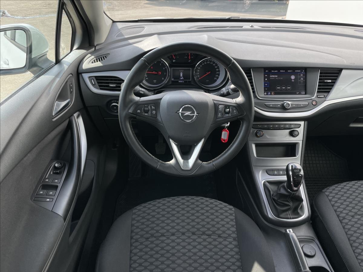 Opel Astra Hatchback 1,2 l 81 kw