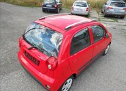 Chevrolet Spark Hatchback 995,0 49 kw