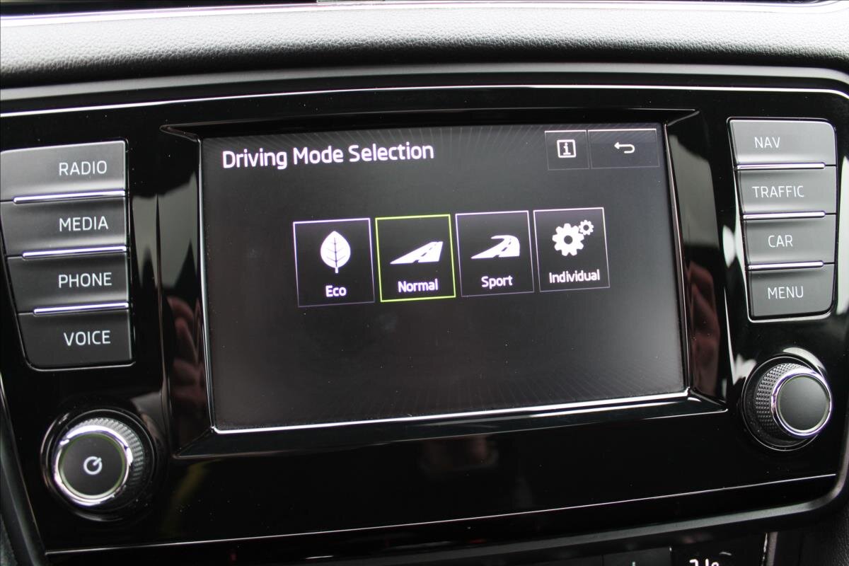 Škoda Octavia Liftback 2,0 l 135 kw