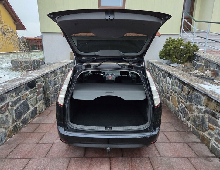 Ford Focus Kombi 1,6 l 74 kw