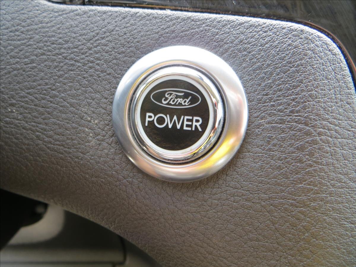 Ford S-MAX MPV 2,2 l 147 kw