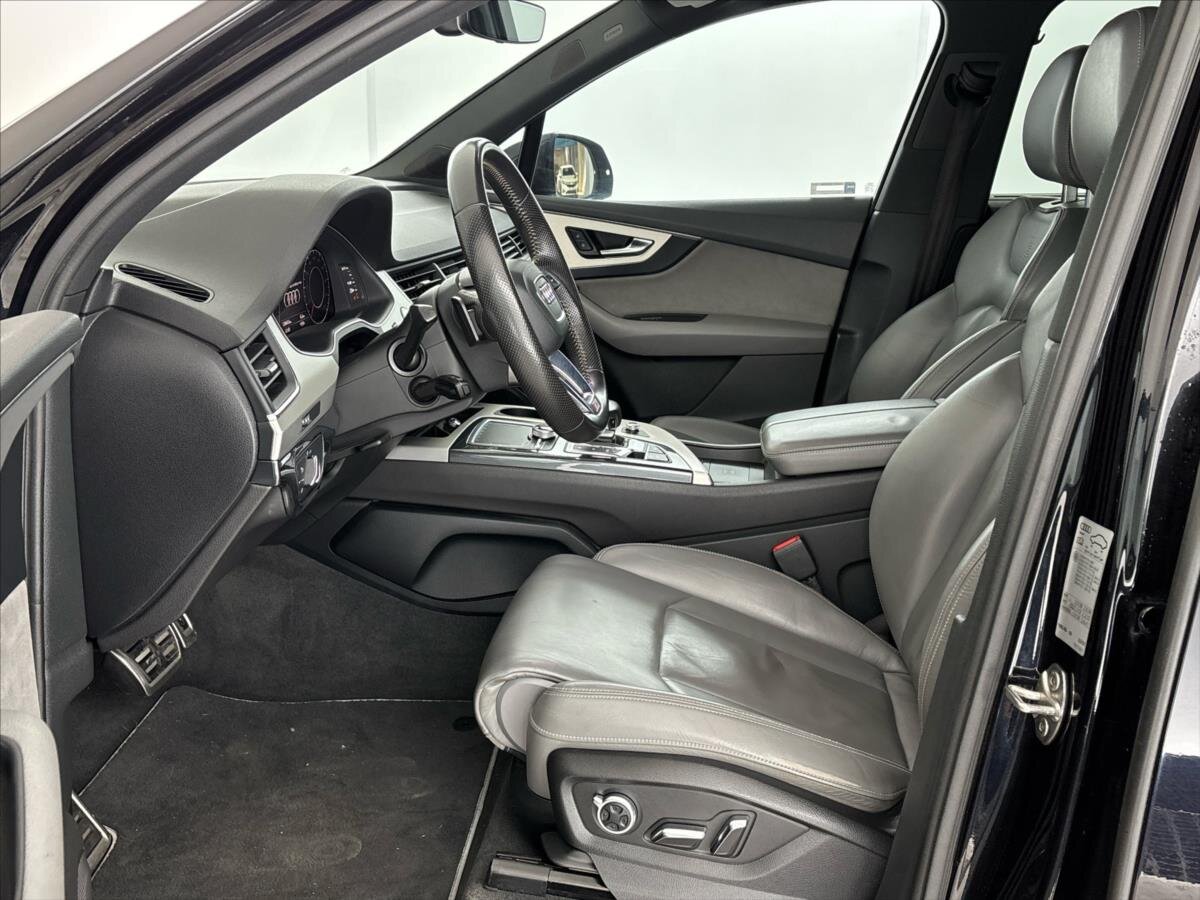 Audi Q7 SUV / Terénní 3,0 l 200 kw