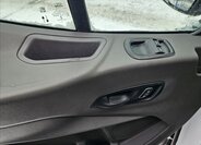 Ford Transit 8