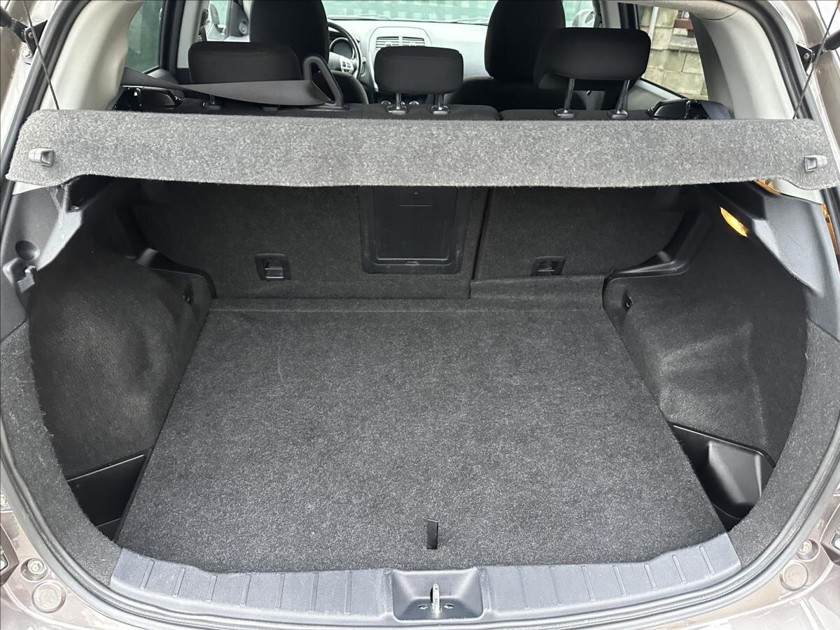 Mitsubishi ASX SUV 1,6 l 86 kw