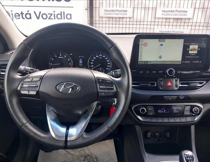 Hyundai i30 9