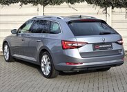 Škoda Superb 4