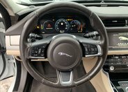 Jaguar XF Sedan 2,0 l 132 kw