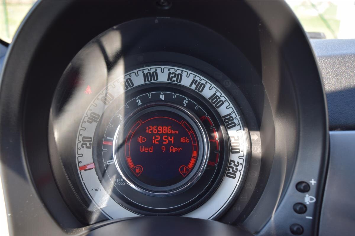 Fiat 500 Hatchback 875,0 63 kw