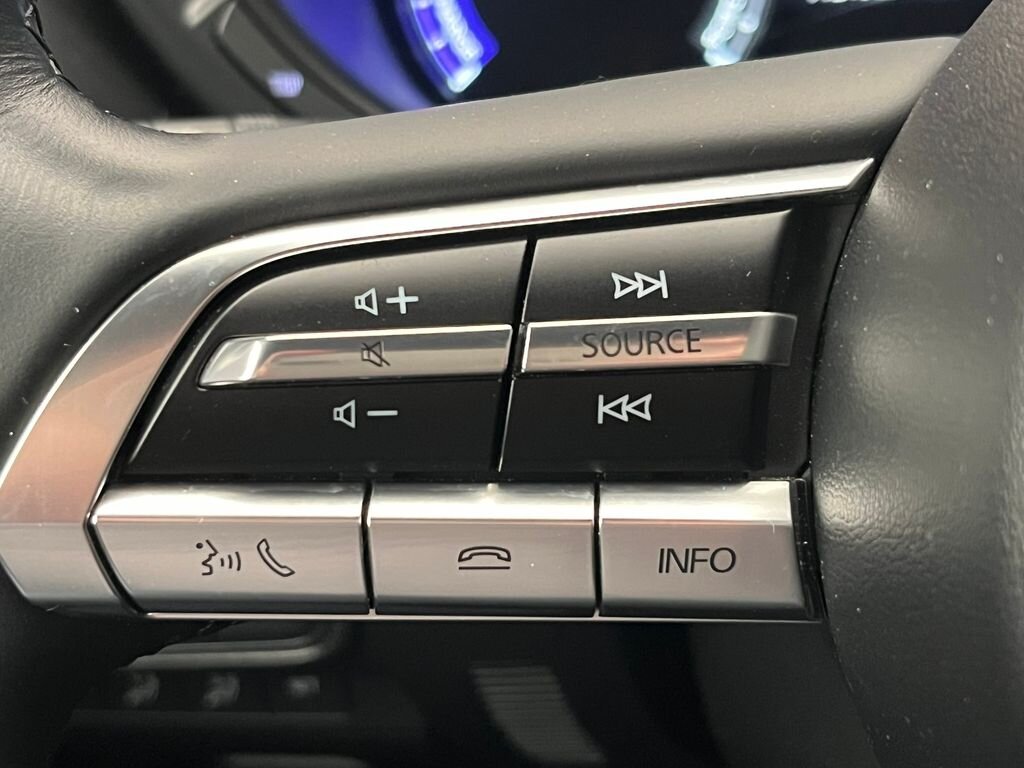 Mazda MX-30 SUV / Terénní 0,0 107 kw