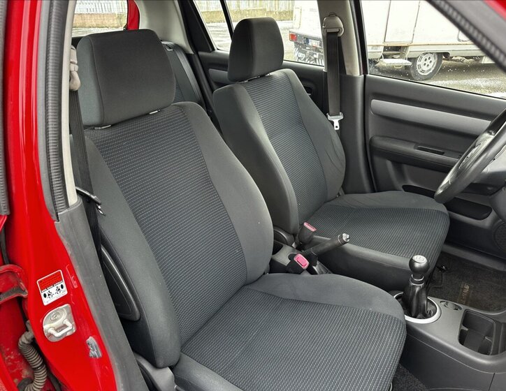 Suzuki Swift Hatchback 1,3 l 67 kw