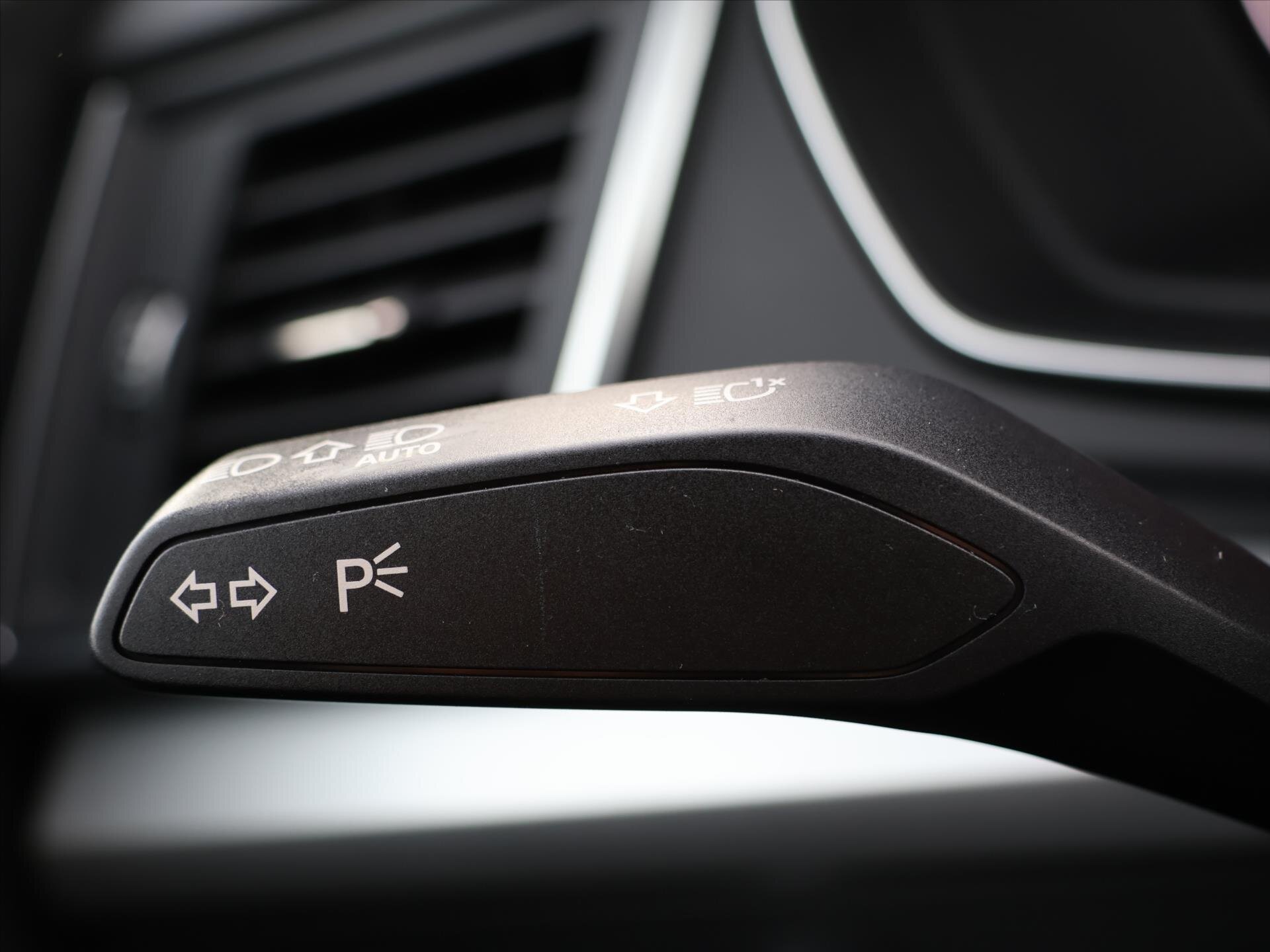 Audi Q5 SUV / Terénní 2,0 l 150 kw