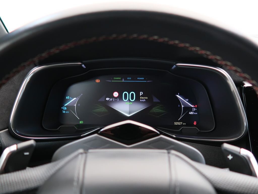 DS Automobiles DS7 Crossback SUV / Terénní 1,6 l 147 kw