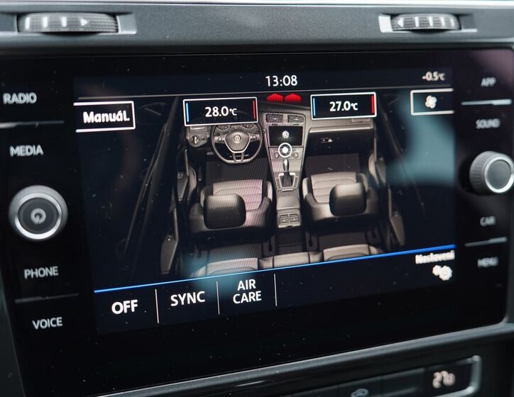 Volkswagen Golf Kombi 1,6 l 85 kw