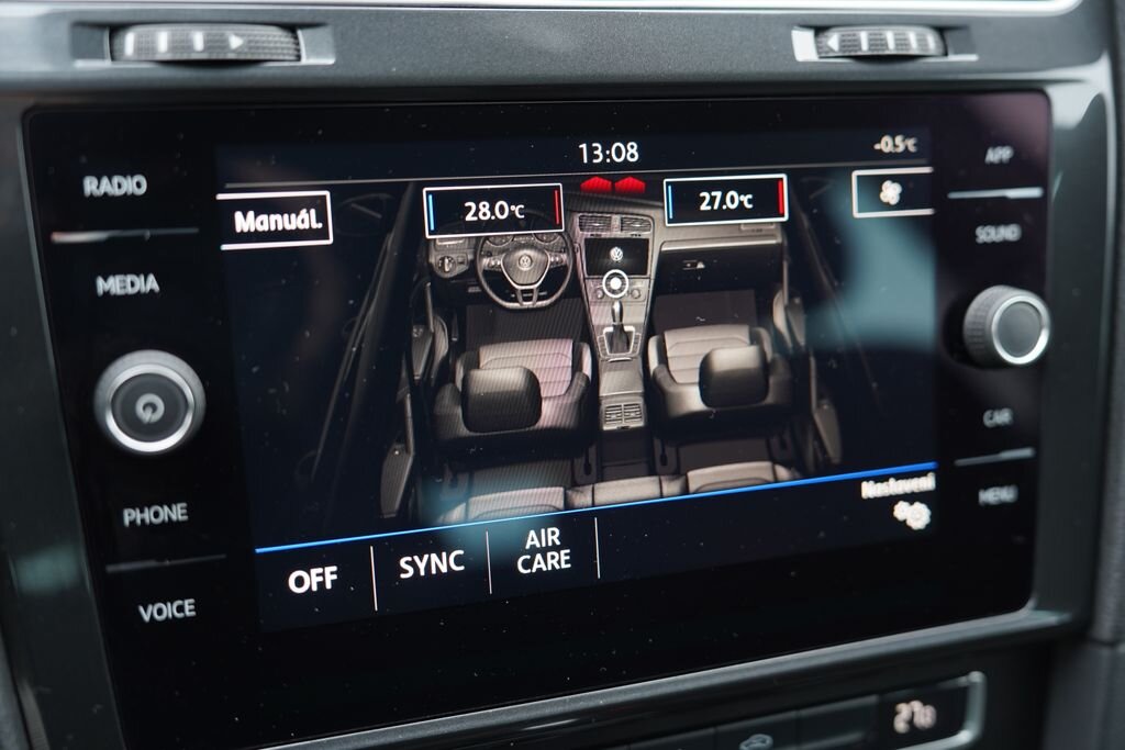 Volkswagen Golf Kombi 1,6 l 85 kw