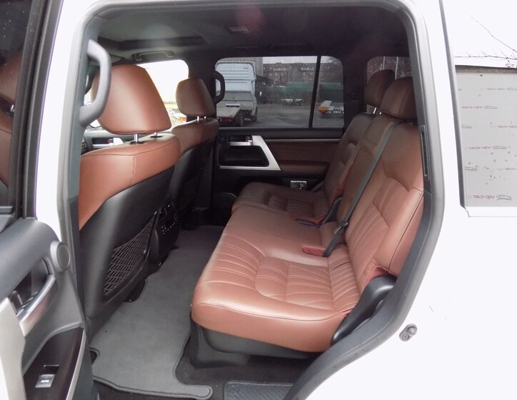 Toyota Land Cruiser 10