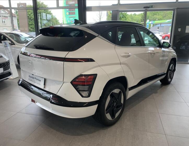 Hyundai Kona 5