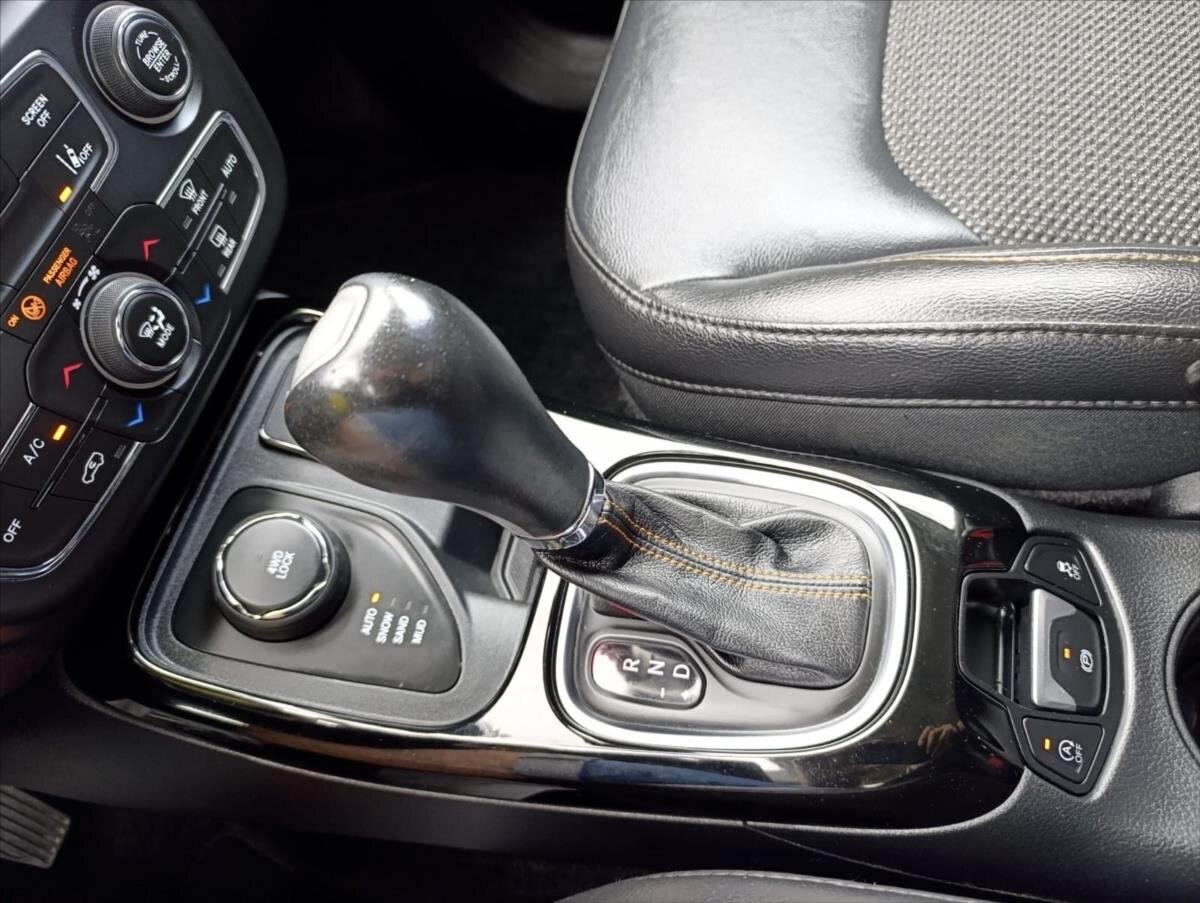 Jeep Compass SUV 2,0 l 125 kw