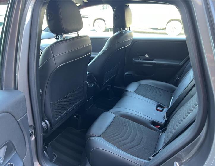 Mercedes-Benz Třídy B 14