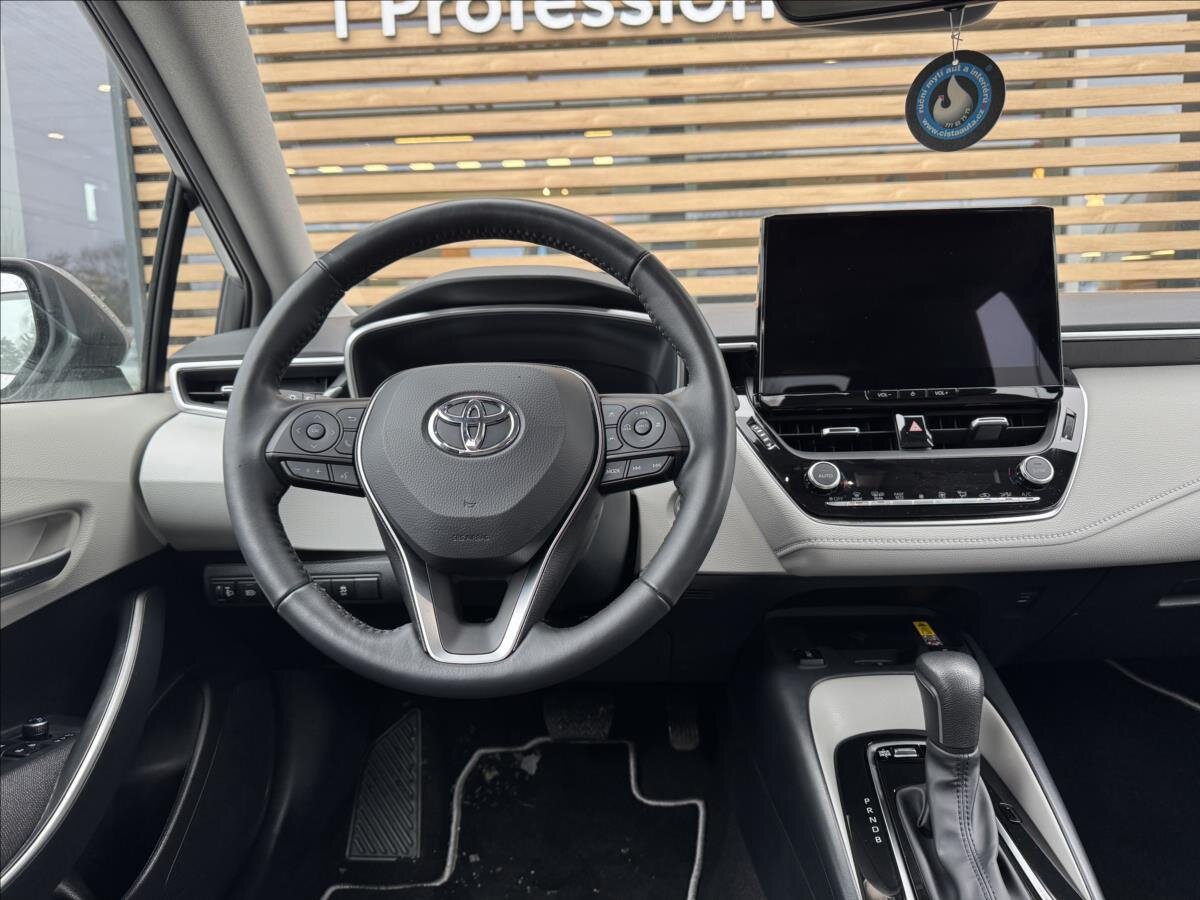 Toyota Corolla Sedan 1,8 l 72 kw