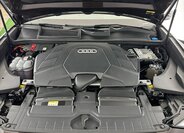 Audi Q8 SUV / Terénní 3,0 l 250 kw